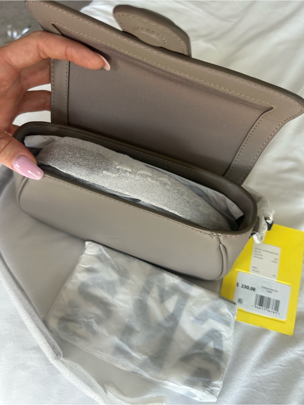 NWT Marc Jacobs Cement Shoulder Bag with Chain - Picture 4 of 5